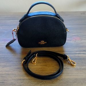 ✨SALE✨ Coach Black Leather Top Handle Handbag